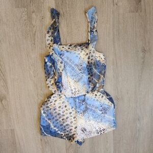 Princess Vera Wang Junior's Blue Sleeveless Paisley Print Pocket Romper Small S